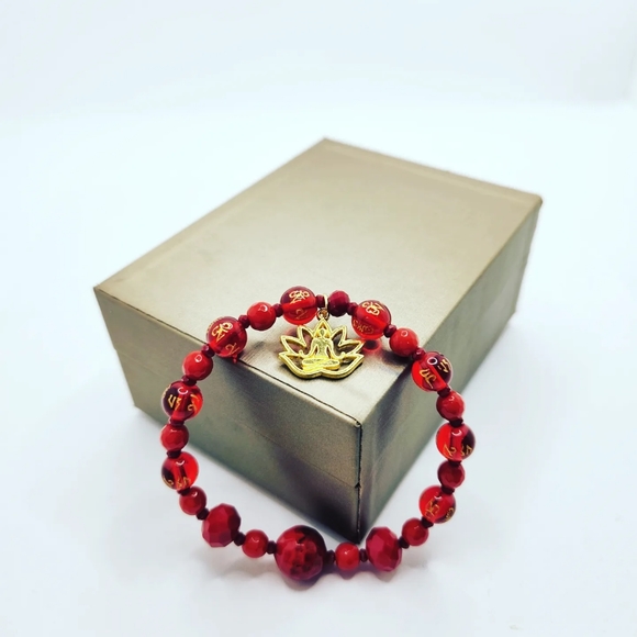 Red Coral (lab created), Czech Glass, Mantra Quartz Lotus Charm bracelet - Picture 4 of 5
